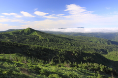 八幡平の山波と雲海