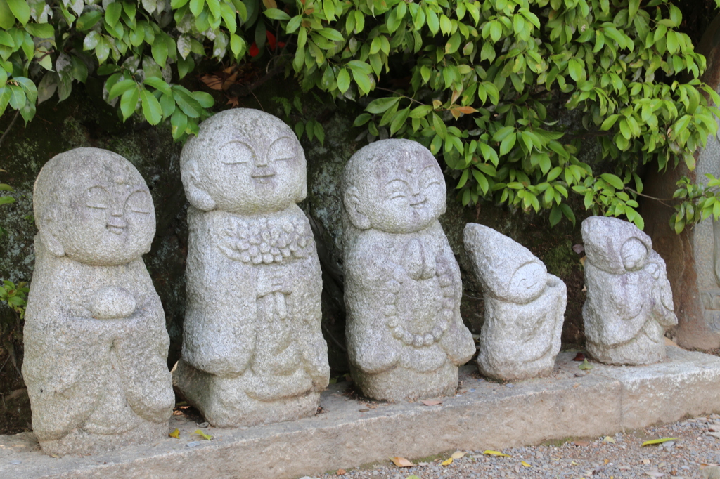 ひっそりとお地蔵様