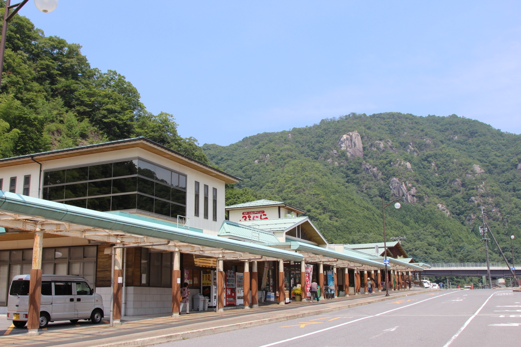 生山駅