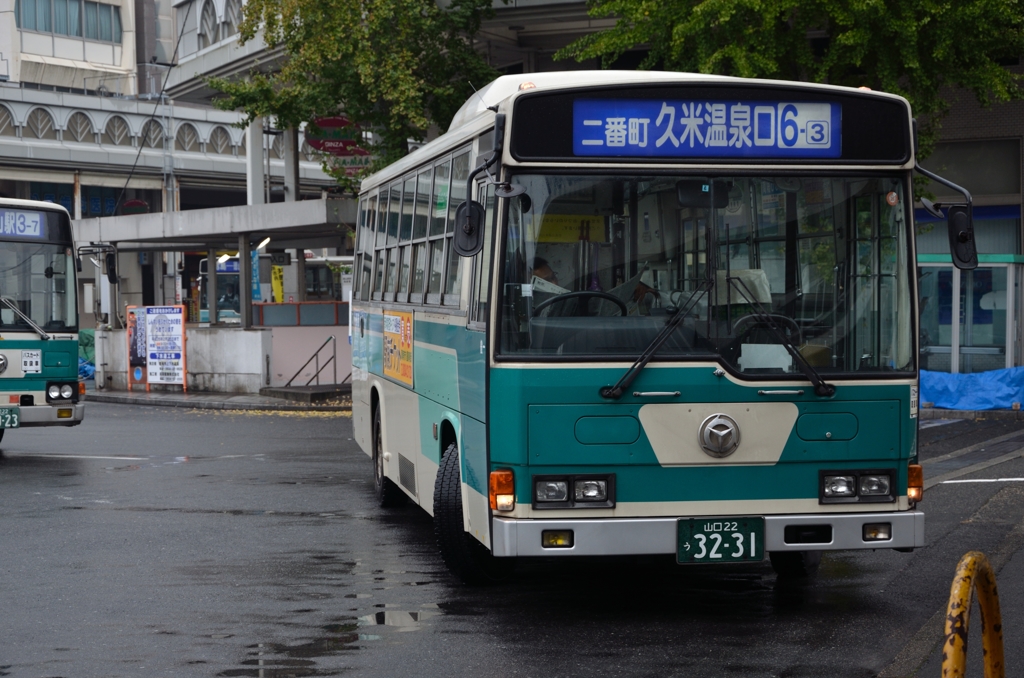 防長バス-徳山駅前