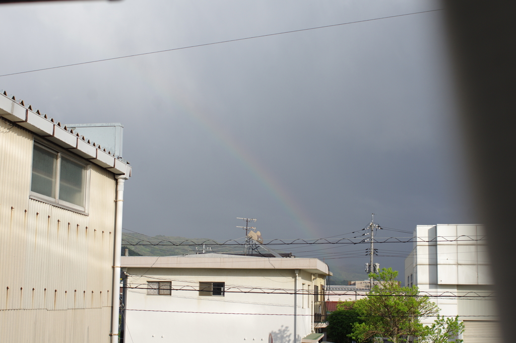 消えゆく虹