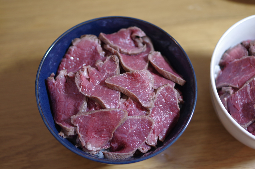 ローストビーフ丼