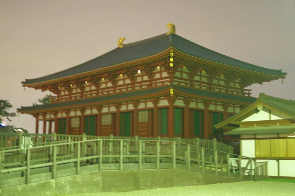 興福寺中金堂