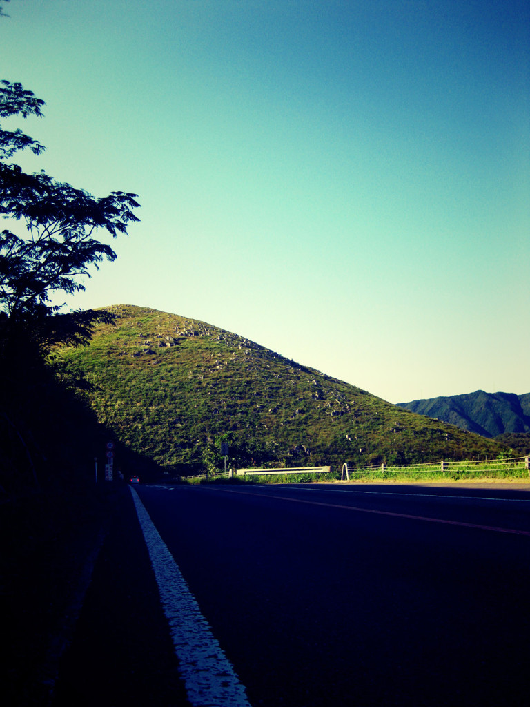 ライダーを魅了する山道