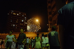 花火の夜は楽しや
