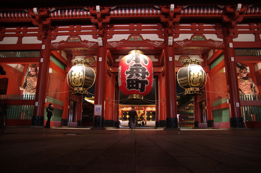 浅草寺　宝蔵門