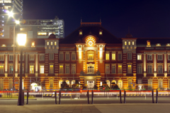 東京駅ライトアップ