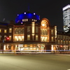 東京駅左側