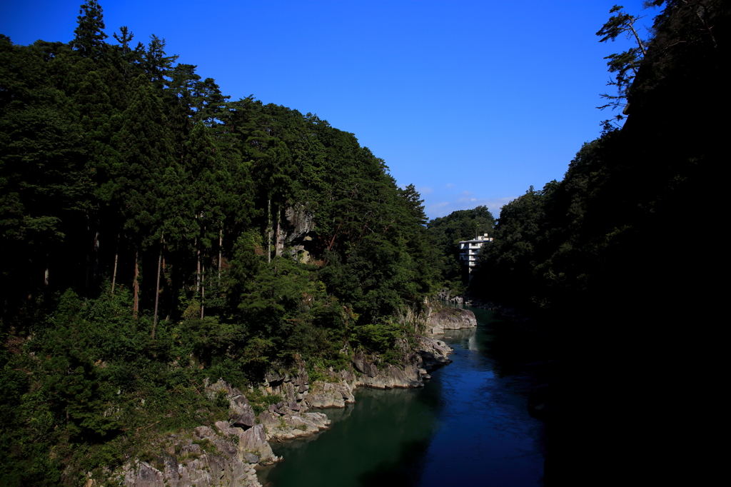 渓谷