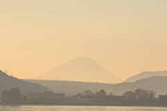 霞の富士
