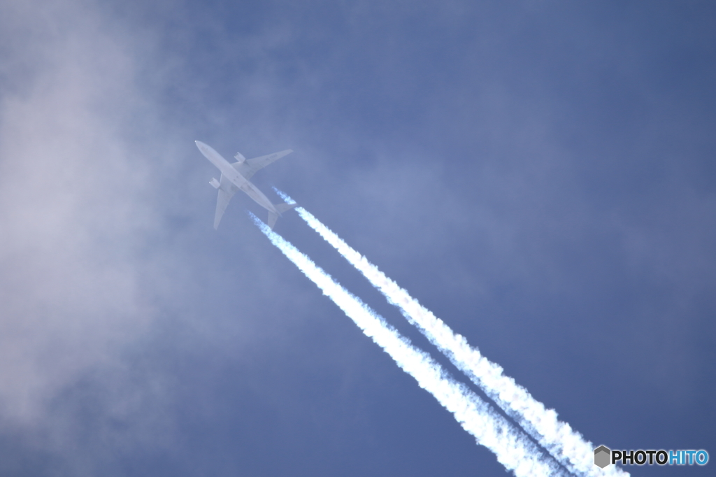 contrail