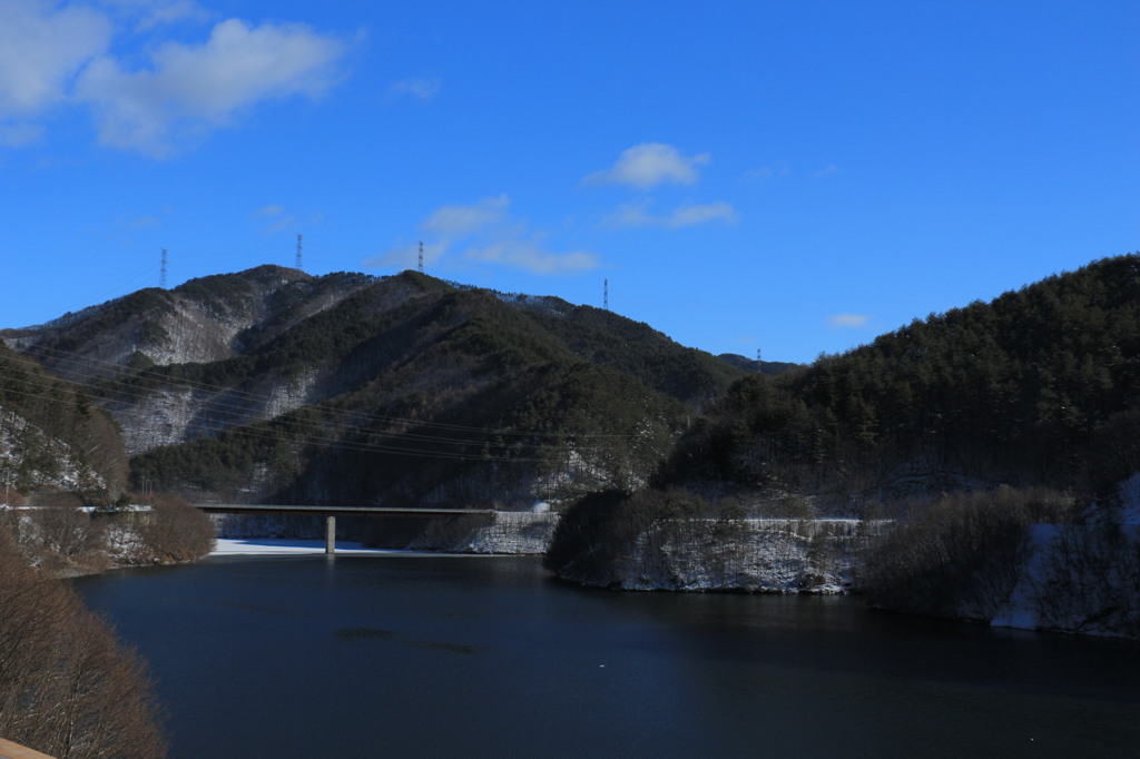 もみじ湖の疑惑の橋