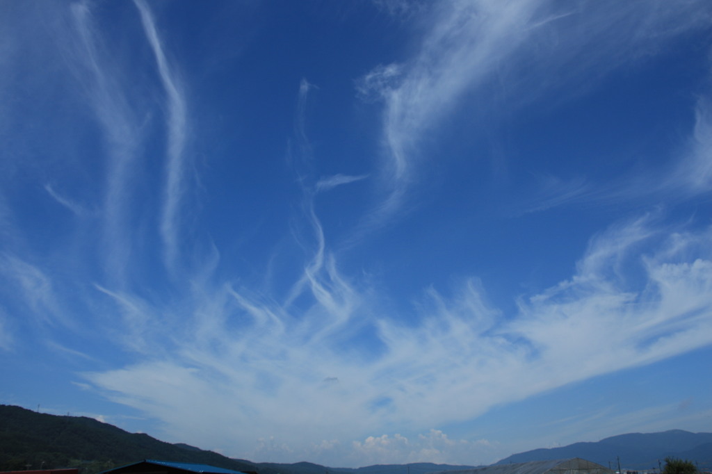 雲と風と