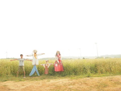 P8294311