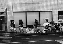 待つ人たち　9