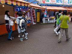 お祭り散歩