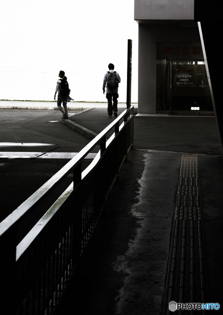 Usual daily life　/  Shadow