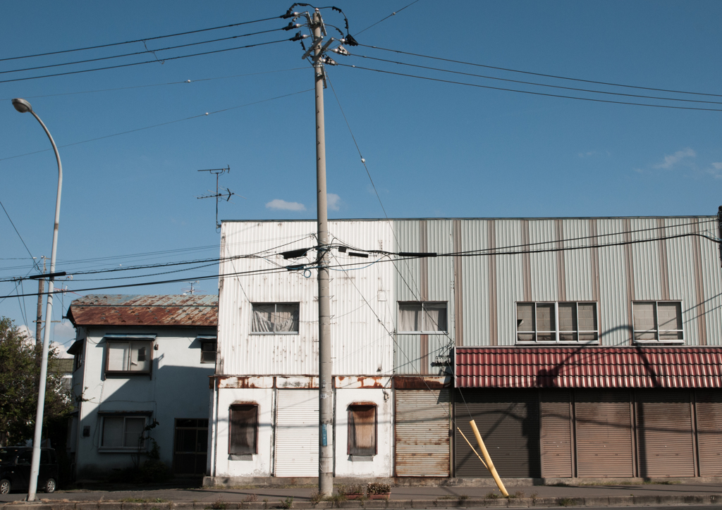 電線のある風景　2