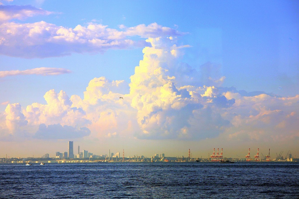 夏の午後の東京湾-1