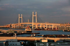 夕日のベイブリッジ