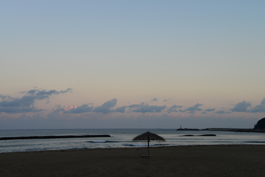 夕日が浦海岸（京丹後市網野町）