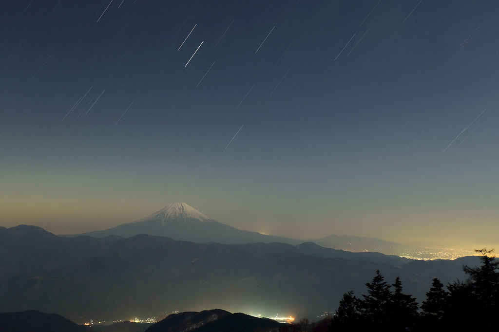 霞空の向こうに...