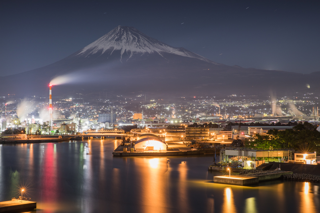 月夜の港