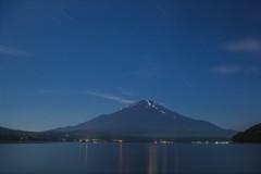 夏富士の灯り