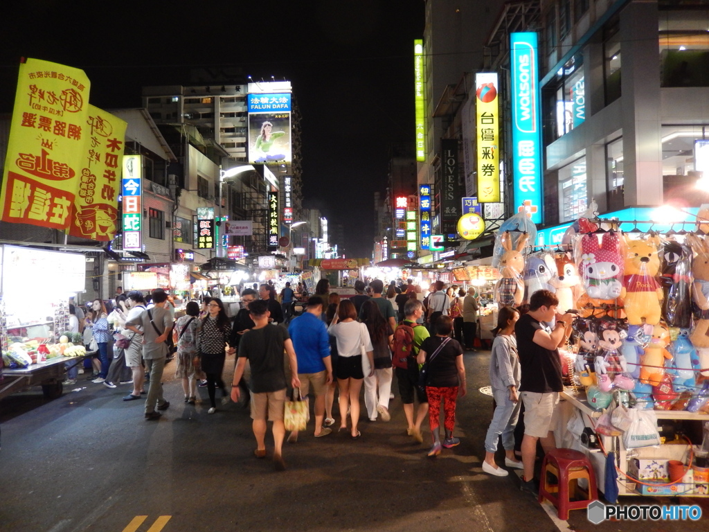 六合夜市