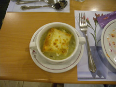 イラン 食事 グラタン風スープ