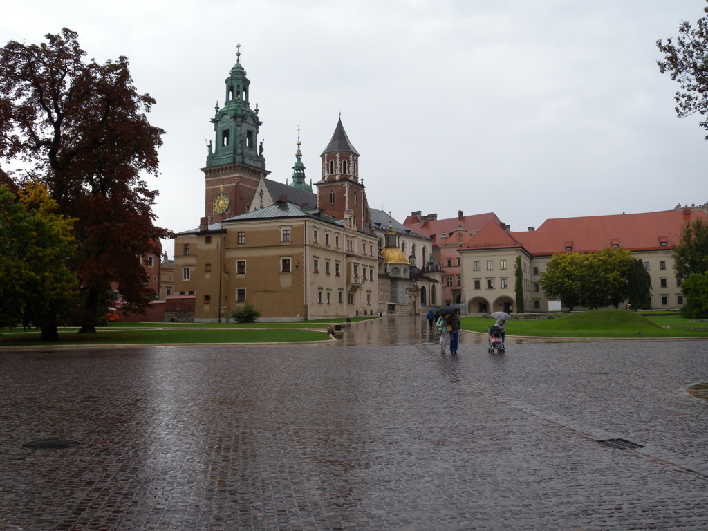 ポーランド　クラクフ　ヴァヴェル城と大聖堂