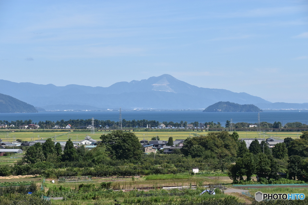 湖畔の散歩・伊吹山・竹生島