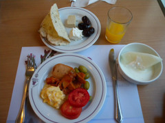 イラン 食事 ある日の朝食(ホテル)