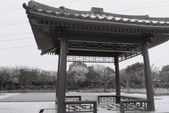 ちょっと座ろう