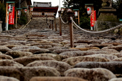 伊佐爾波神社の階段