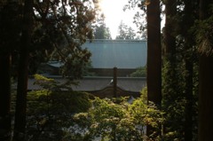 延暦寺根本中堂、回廊、後光