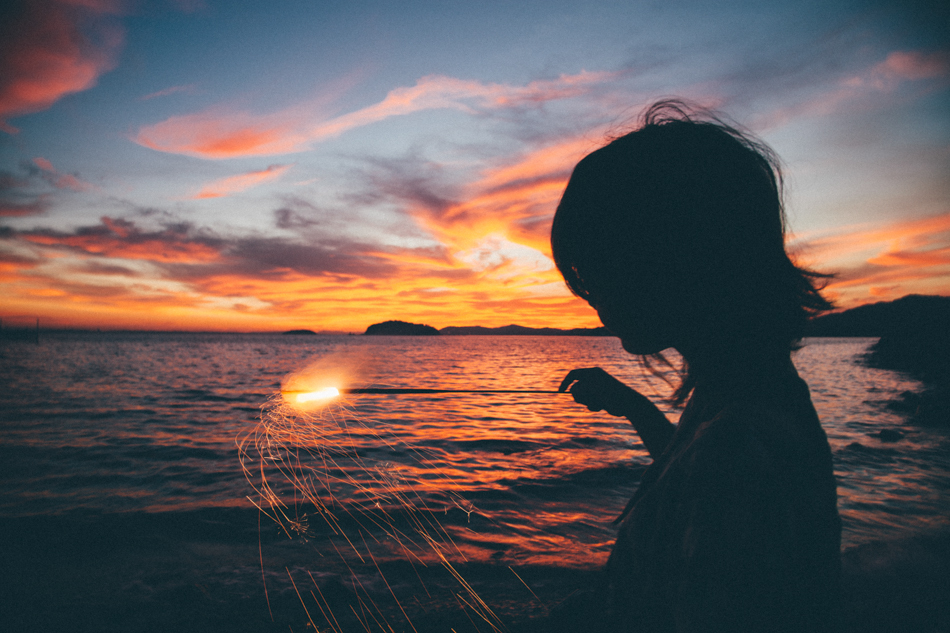 夕暮れ花火