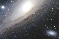 アンドロメダ大銀河と伴銀河試写