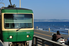 江ノ電と走る道