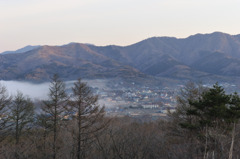 朝靄の山中湖湖畔