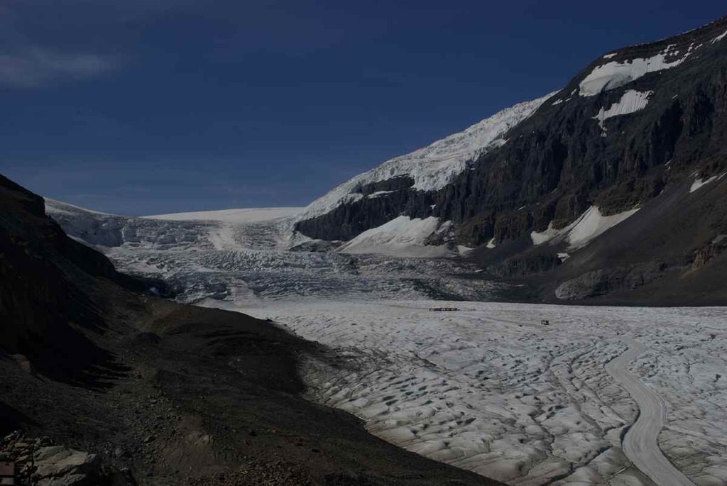IMGP5842　コロンビア大氷原　雪上車　E
