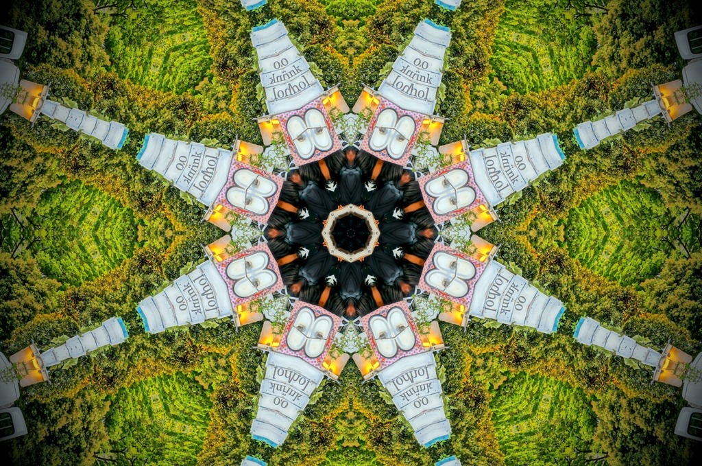 Labyrinth of kaleidoscope 4