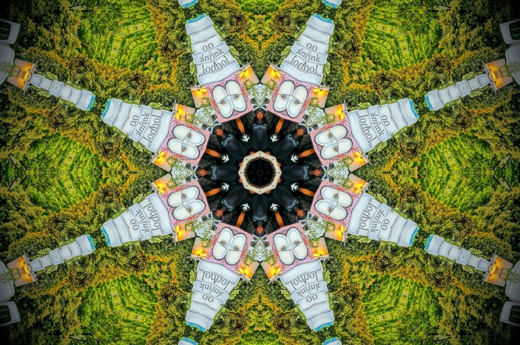 Labyrinth of kaleidoscope 4