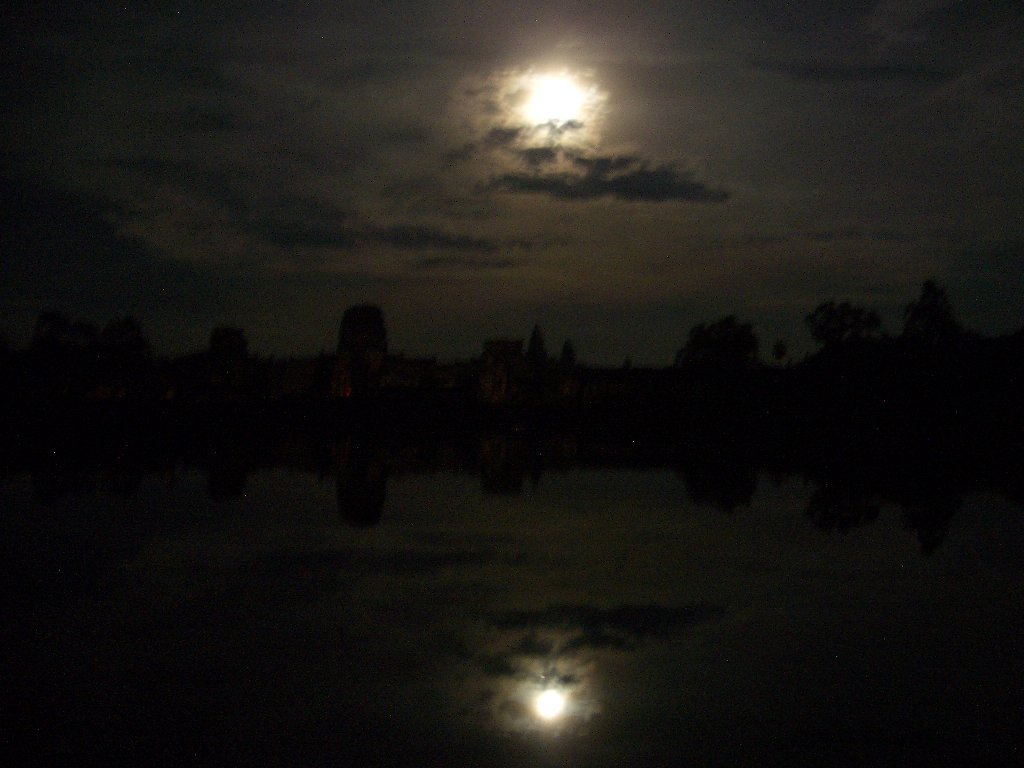 真夜中の遺跡群