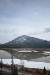 サルファーとバーミリオン湖