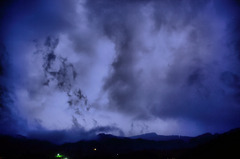 スイス　真夜中の雷