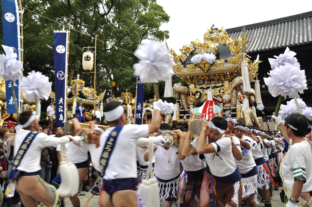 平成24年魚吹八幡神社　丁宮入