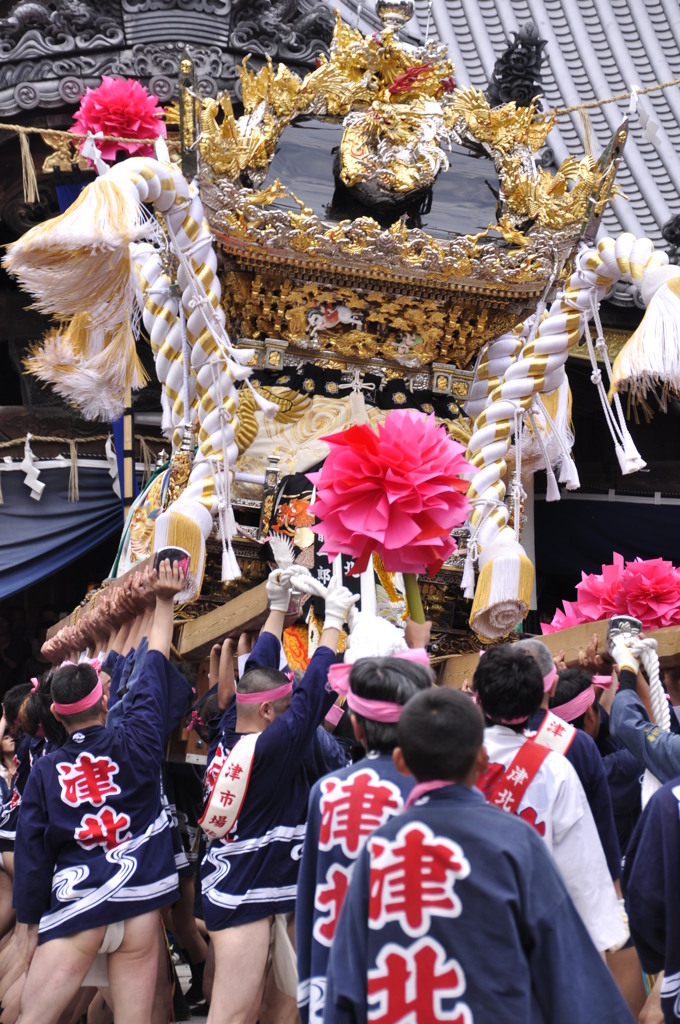 平成24年魚吹八幡神社　津市場北宮入