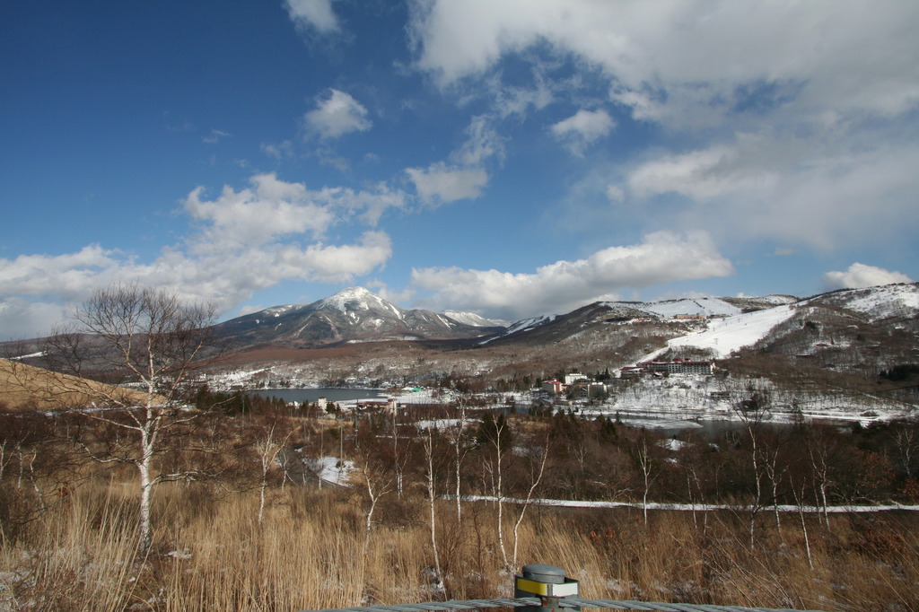 白樺湖と蓼科山