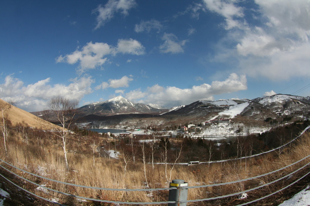 白樺湖と蓼科山